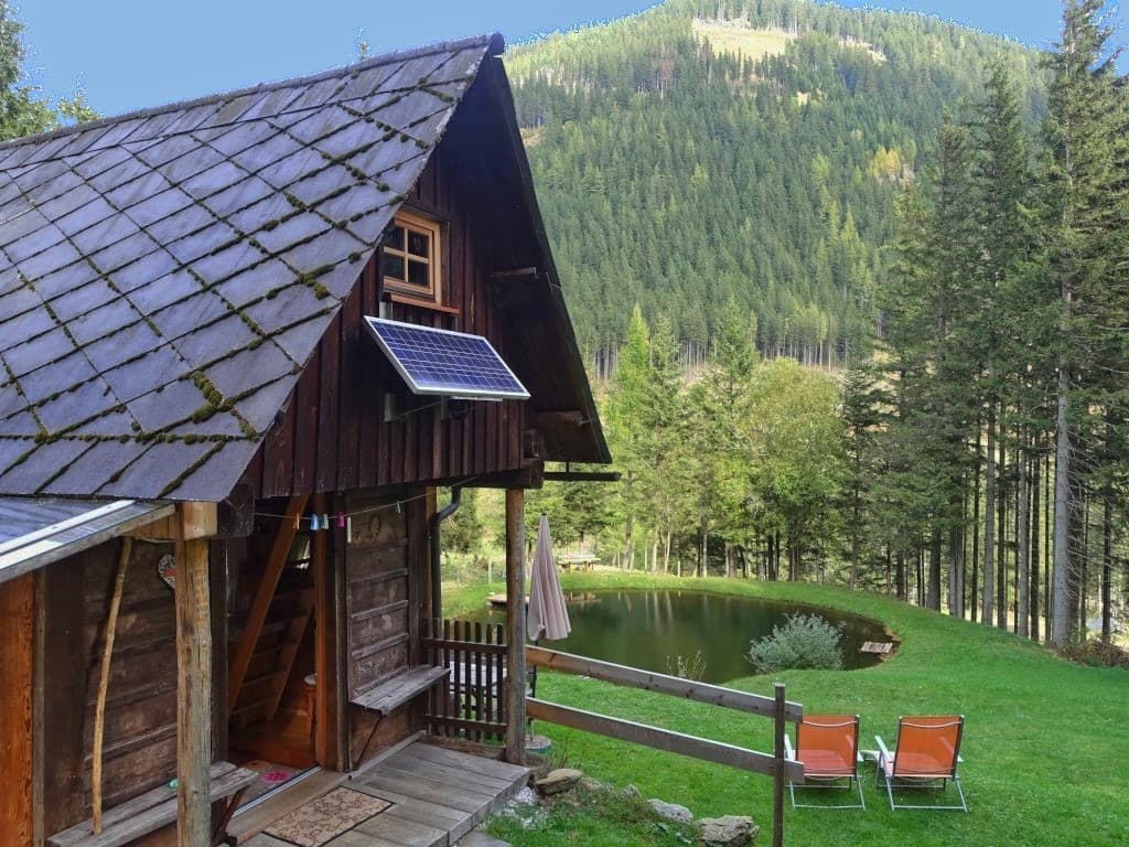 Fischerhütte am Pirkateich