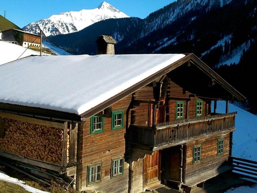 Holzhütte Tuxertal