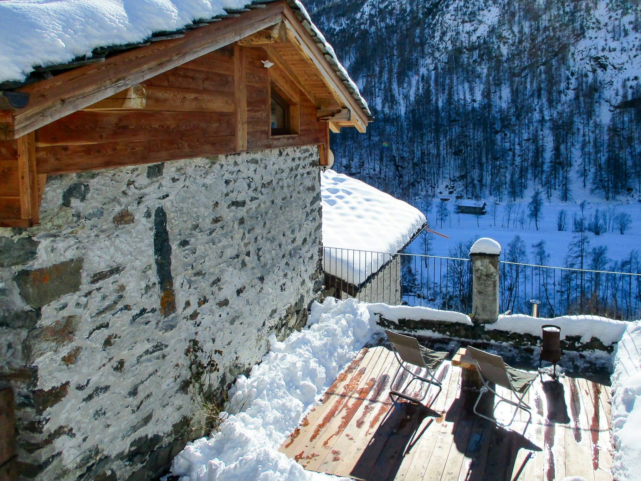 Panorama-Hütte im Tal mit atemberaubender Aussicht