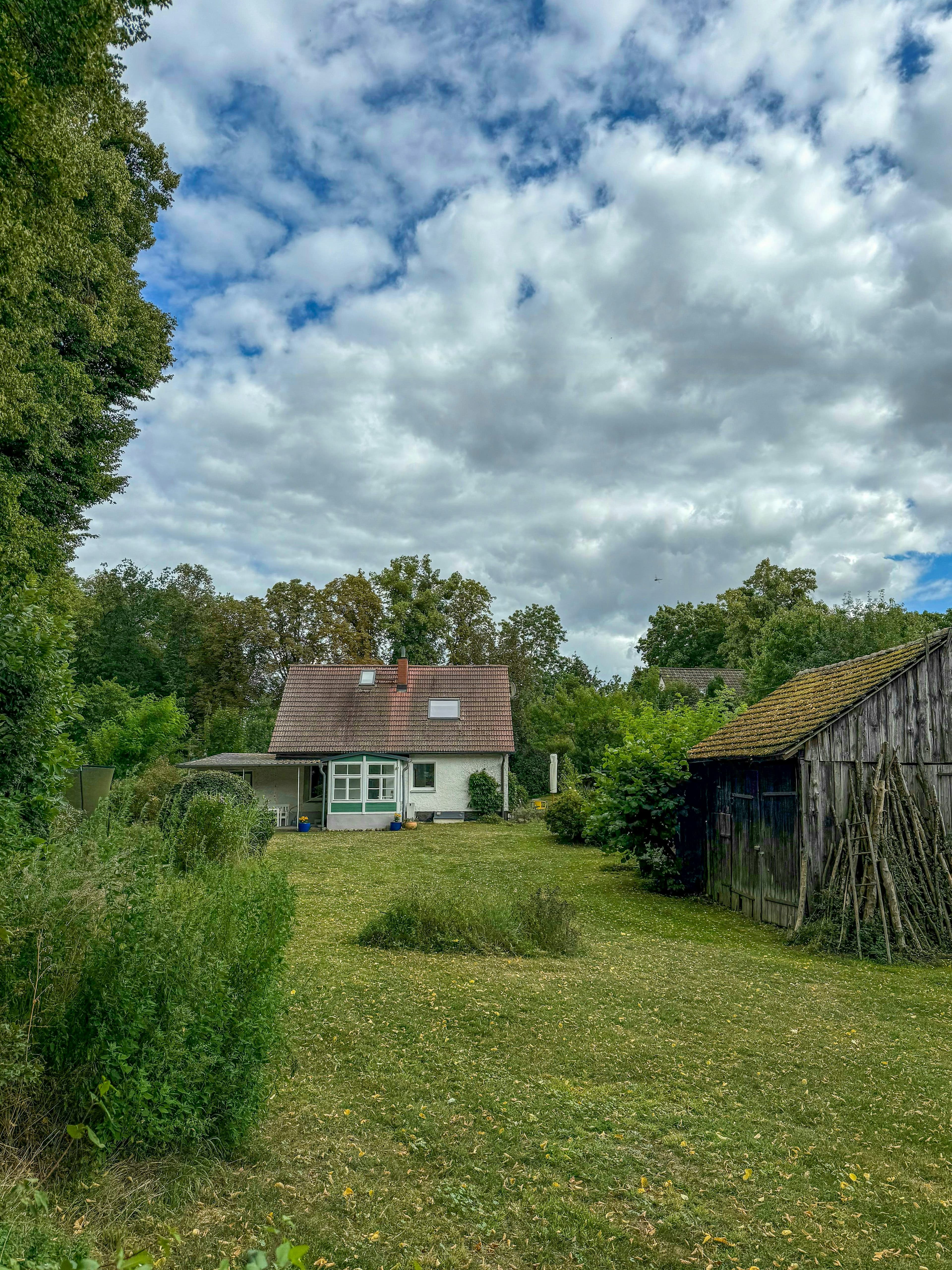 Haus zwischen Wald und Feldern in Brandenburg